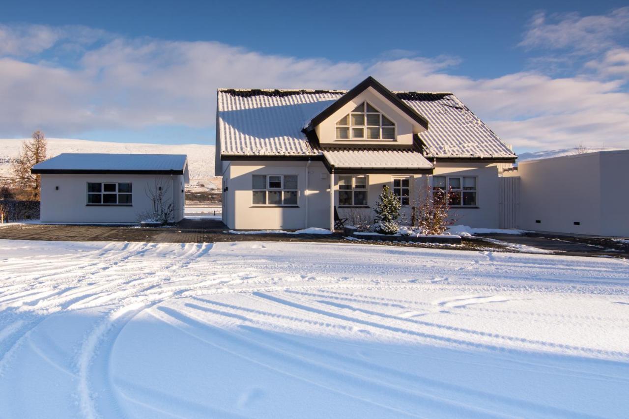 Old Town Modern Apartment Akureyri Extérieur photo